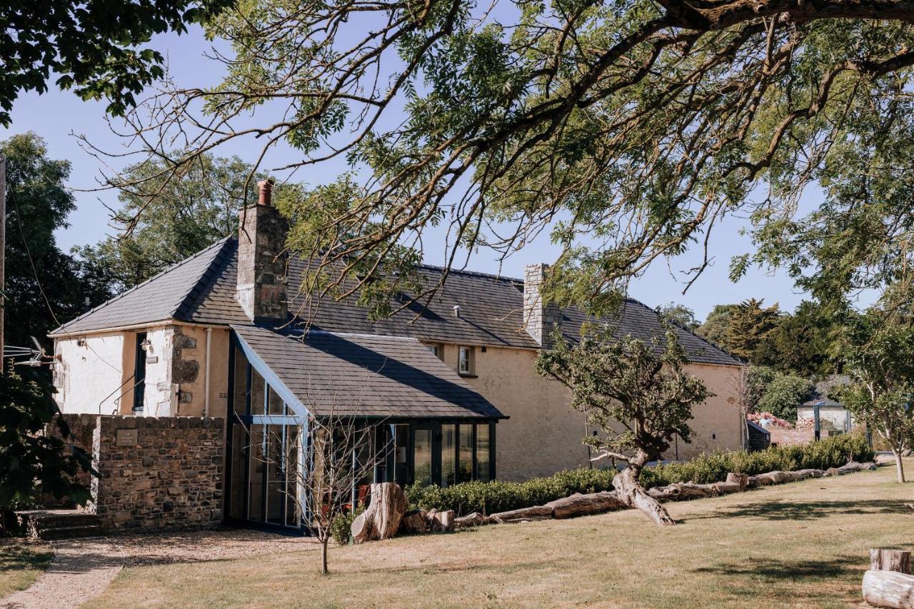 Апартаменти Gileston Manor-Self Catering Saint Athans Екстер'єр фото