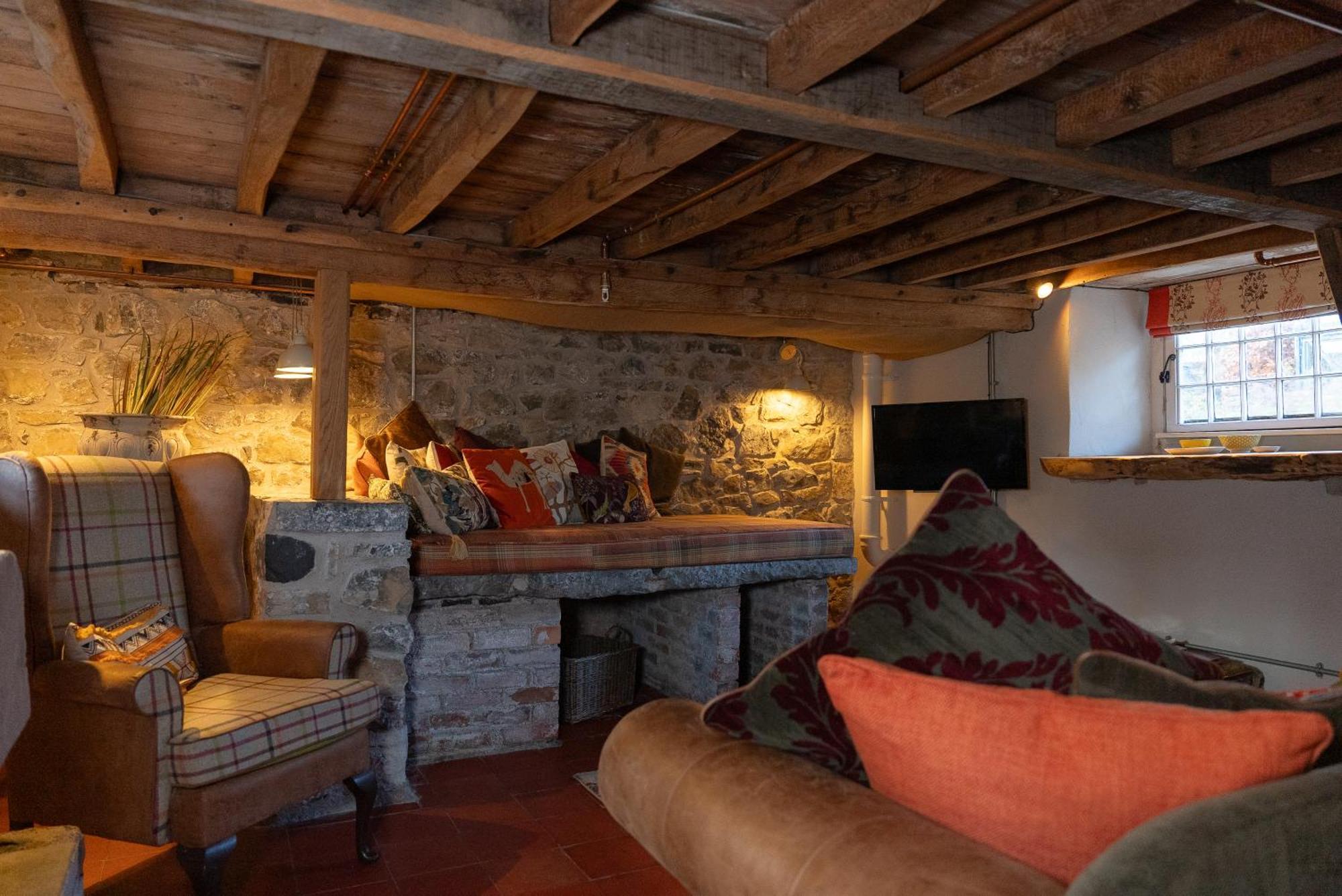 Апартаменти Gileston Manor-Self Catering Saint Athans Екстер'єр фото